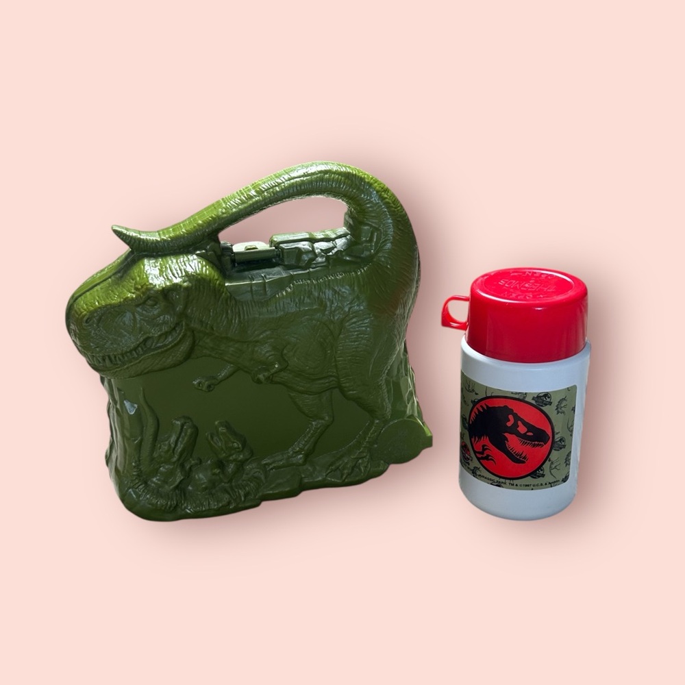 Vintage Thermos and Lunchbox Jurassic Park The Lost World Dinosaur Green Red